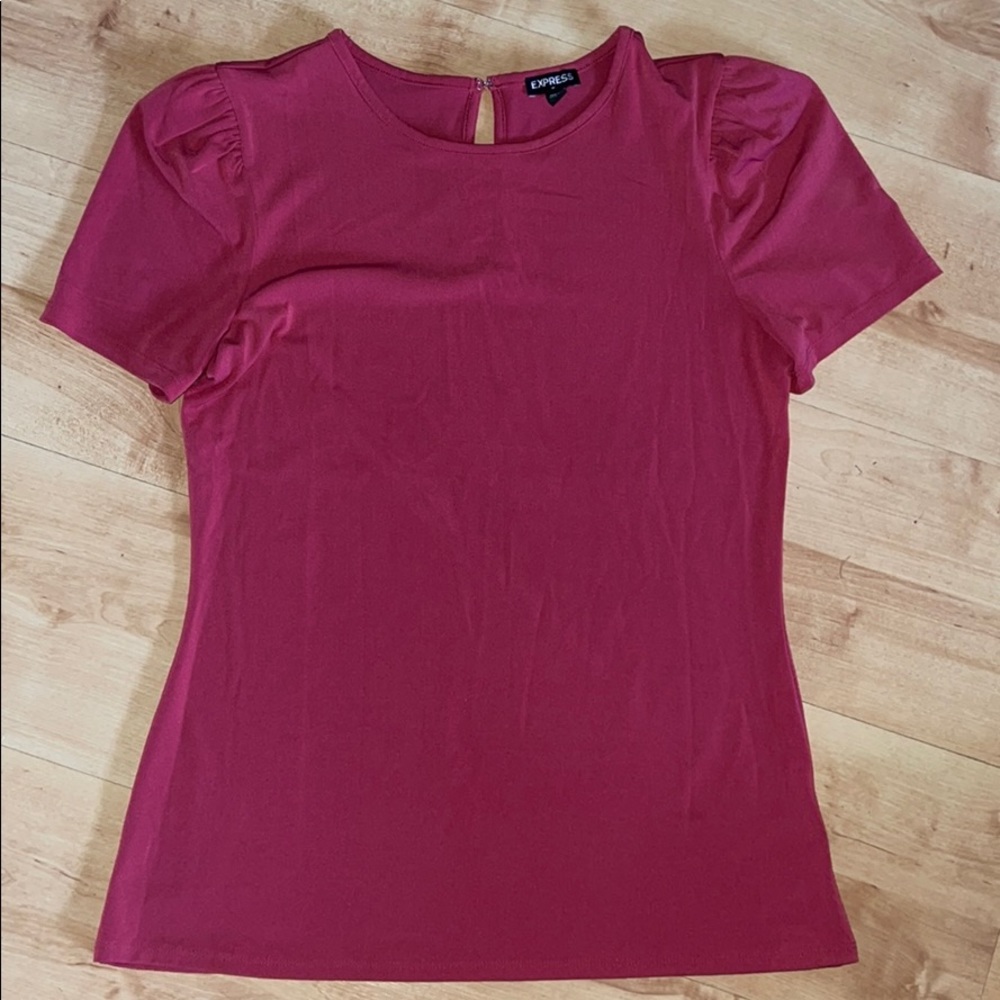 Express short sleeve top